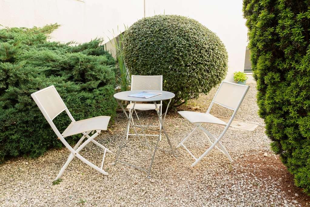 Ibis Budget La Rochelle Пюильборо Экстерьер фото