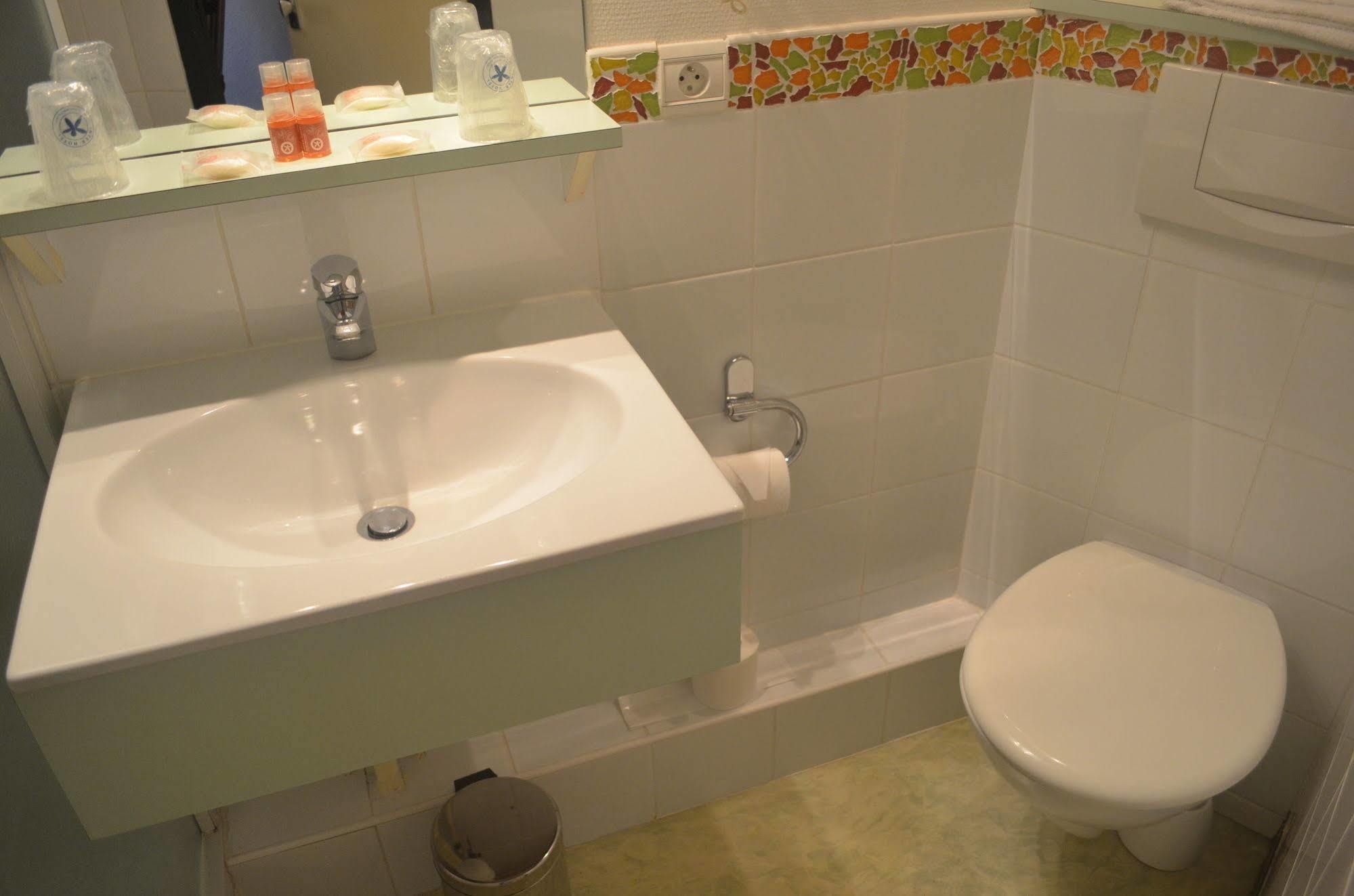 Ibis Budget La Rochelle Пюильборо Экстерьер фото