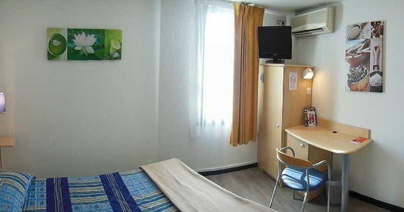 Ibis Budget La Rochelle Пюильборо Экстерьер фото